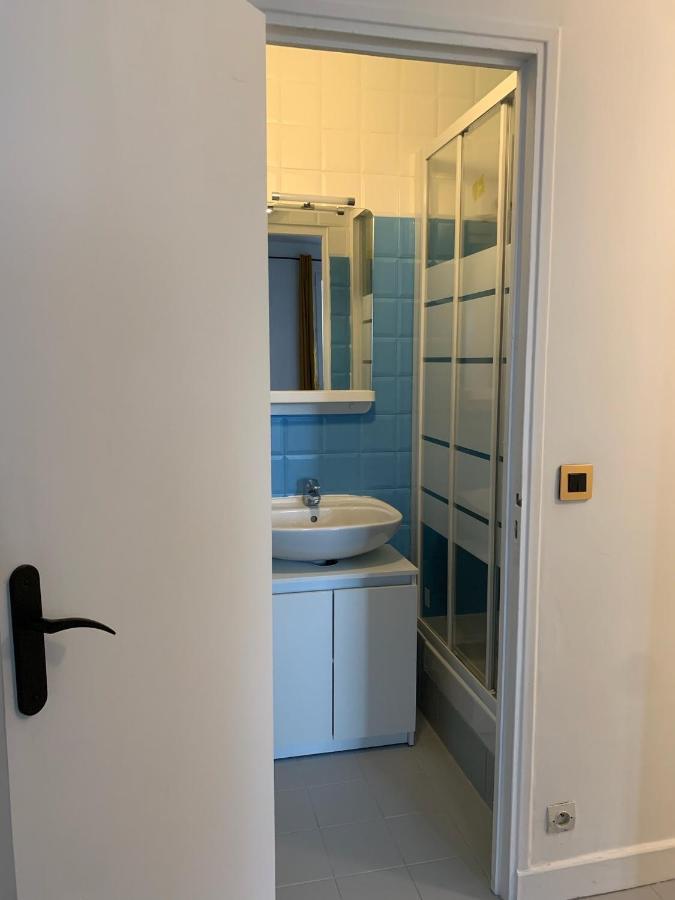 Studio Perfect For 2 Adults And 1 Kid, And Up To 2 Kids - Jourdain 20E, 25Mn To Louvre Via Line M11 Parijs Buitenkant foto